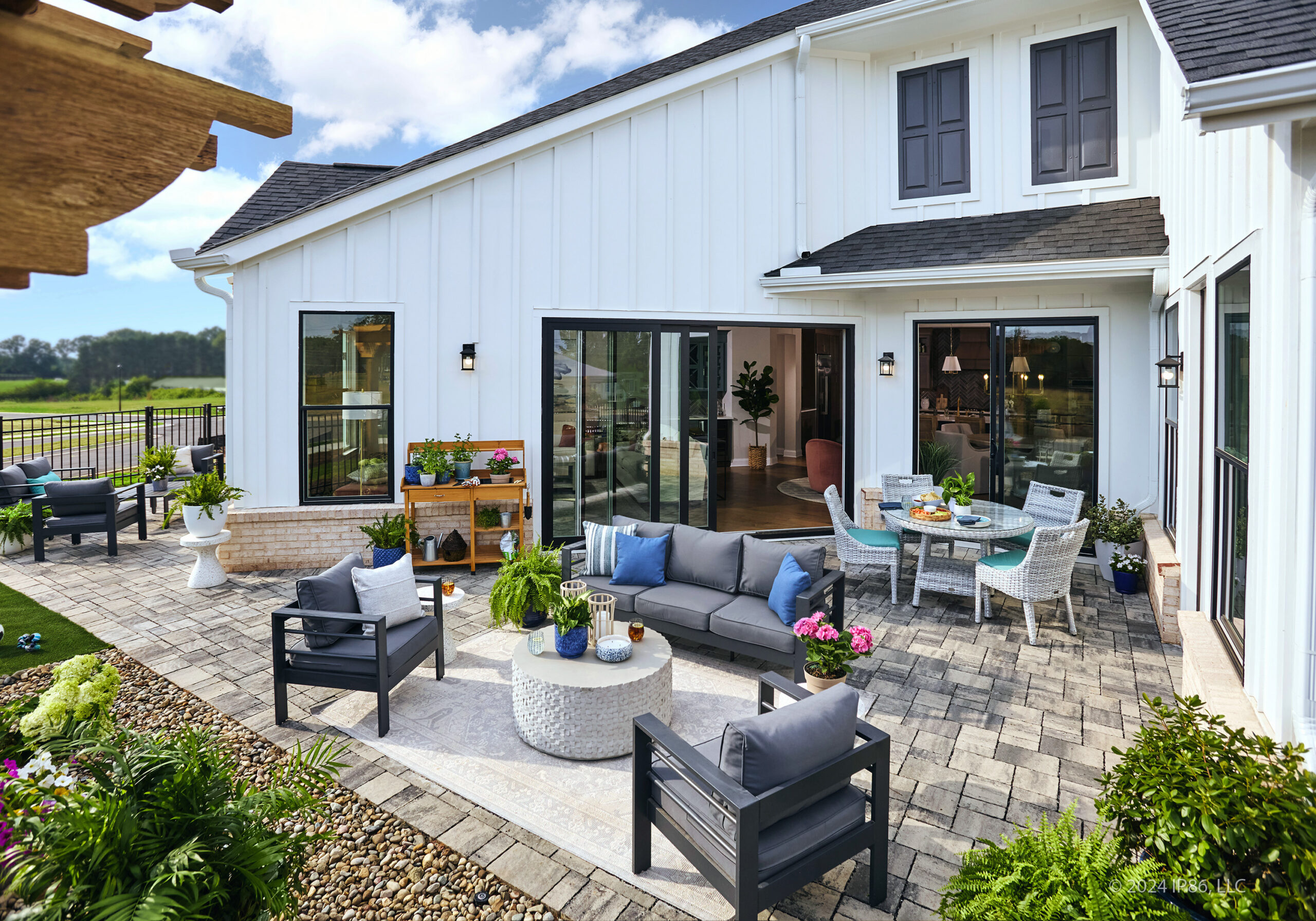 Epcon Franchise Builders El Paso, TX Icon Lifestyles